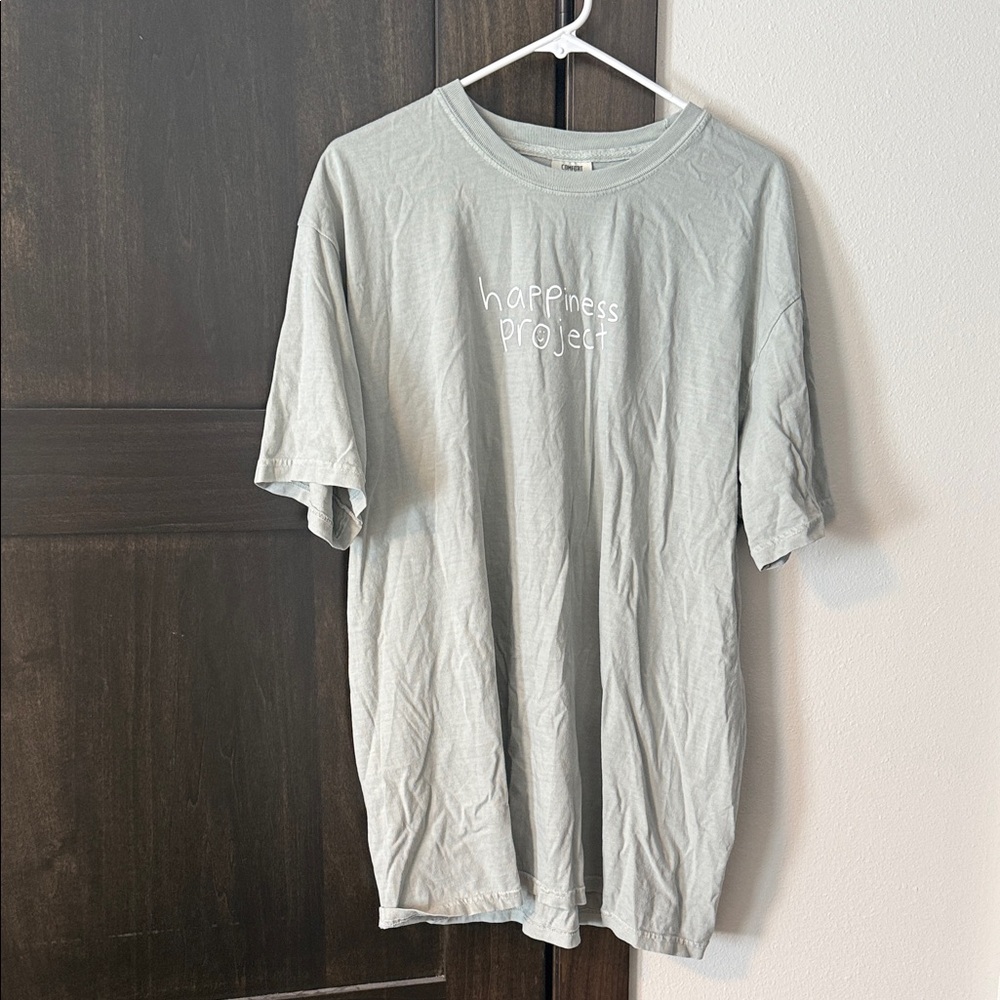 Happiness Project Tee in Sage Green
